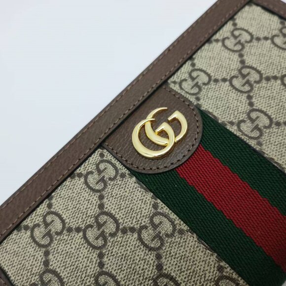 Sophisticated Gucci Leather Trim Long Wallet - Picture 4 of 8